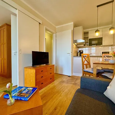 Gemuetliche Nahe Ostseestrand In Apartment Sellin (Rugen)